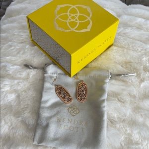 Kendra Scott Rose gold earrings